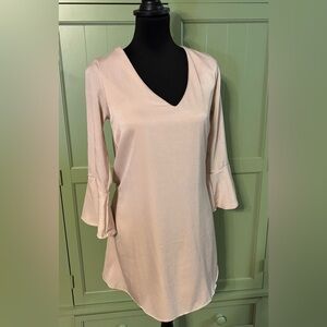Lulu’s Bell Sleeve Shift Dress
